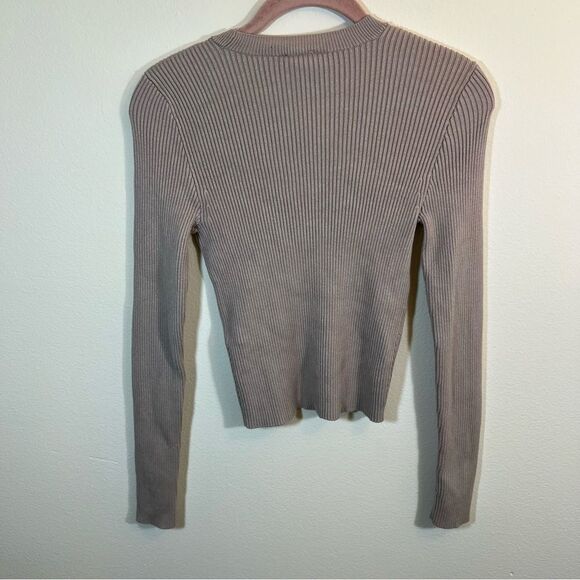 ✨ Abercrombie & Fitch Scoop Neck Ribbed Knit Sweater Tan Neutral Small - Picture 8 of 10